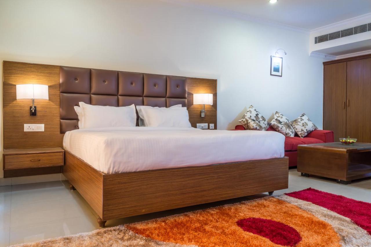 Hotel Saptagiri Hyderabad Ngoại thất bức ảnh